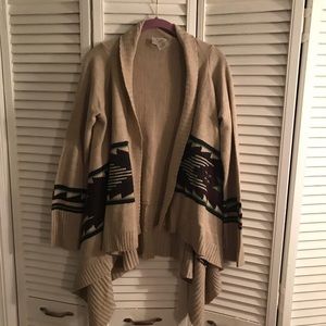 Motherhood maternity throw over sweater. Size S.